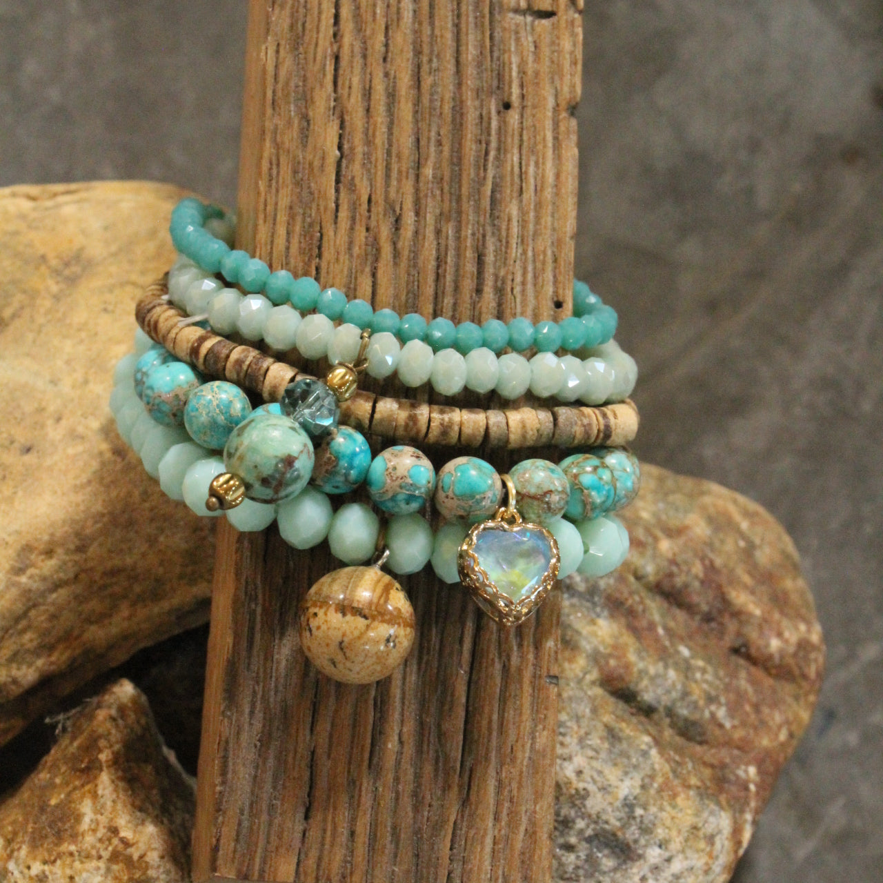 Rich Jade Stone Heart Bracelet Set