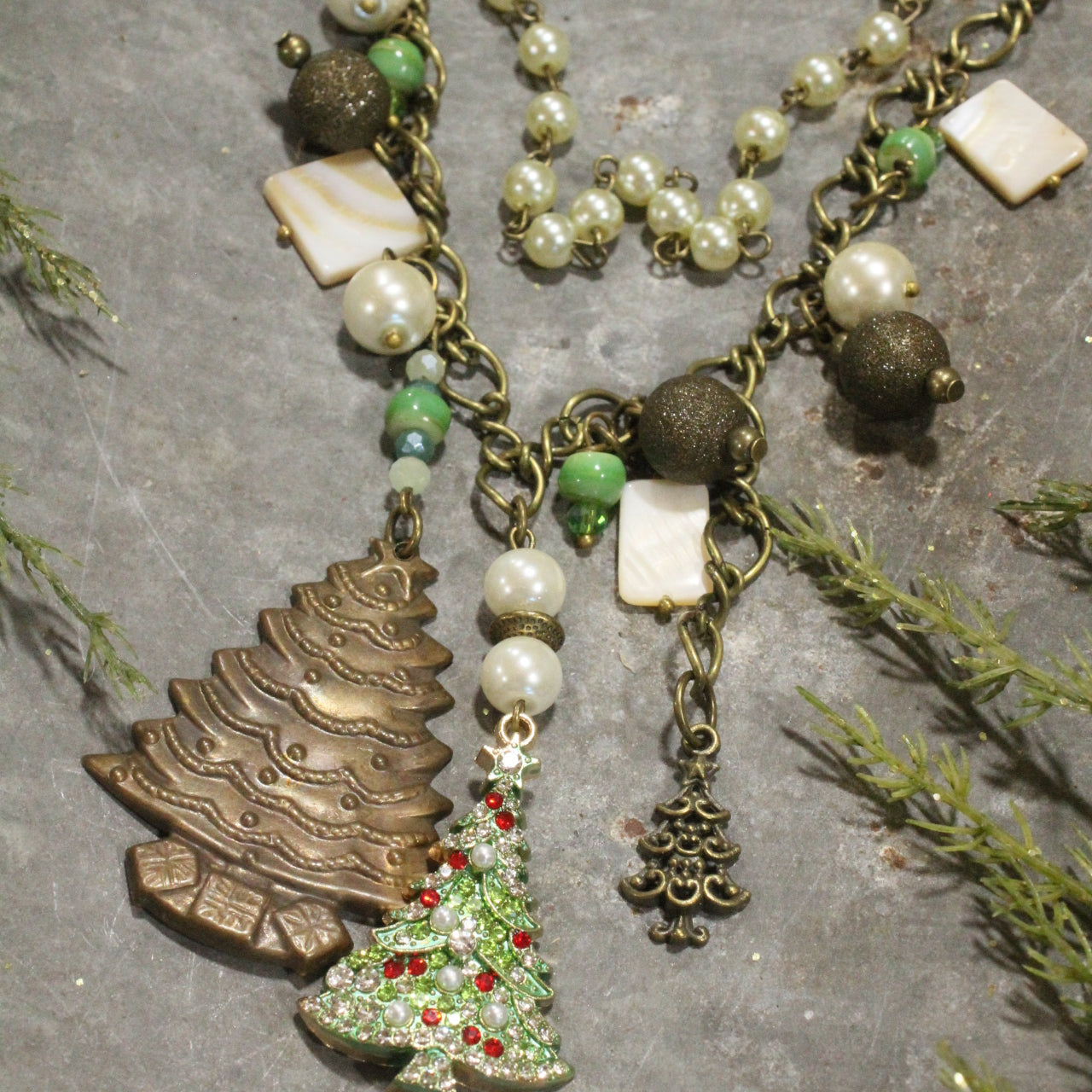 Lighting Up The Christmas Tree Layered Necklace
