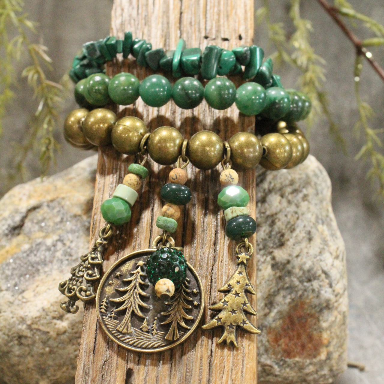 Pine Patches Green Bracelet Set