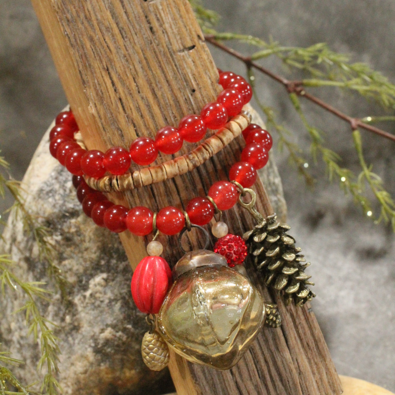 Lady Cardinal Charm'd Bracelet Set