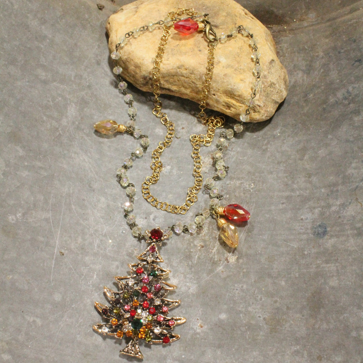 Hanging The Lights Necklace