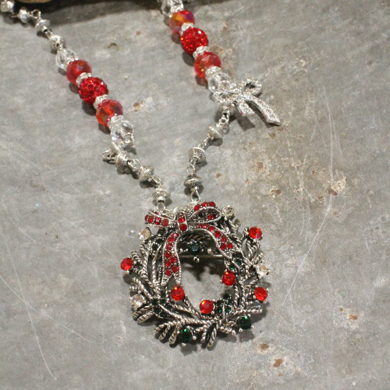 Feeling Festive Wreath Ribboned Necklace
