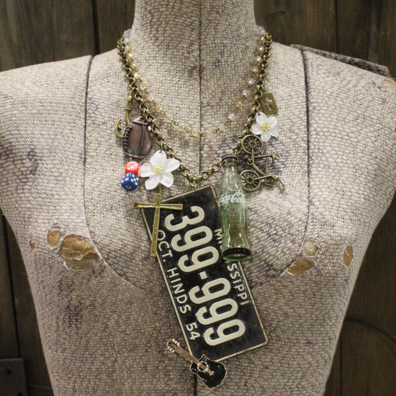 Travel Time In Mississippi Layered Necklace