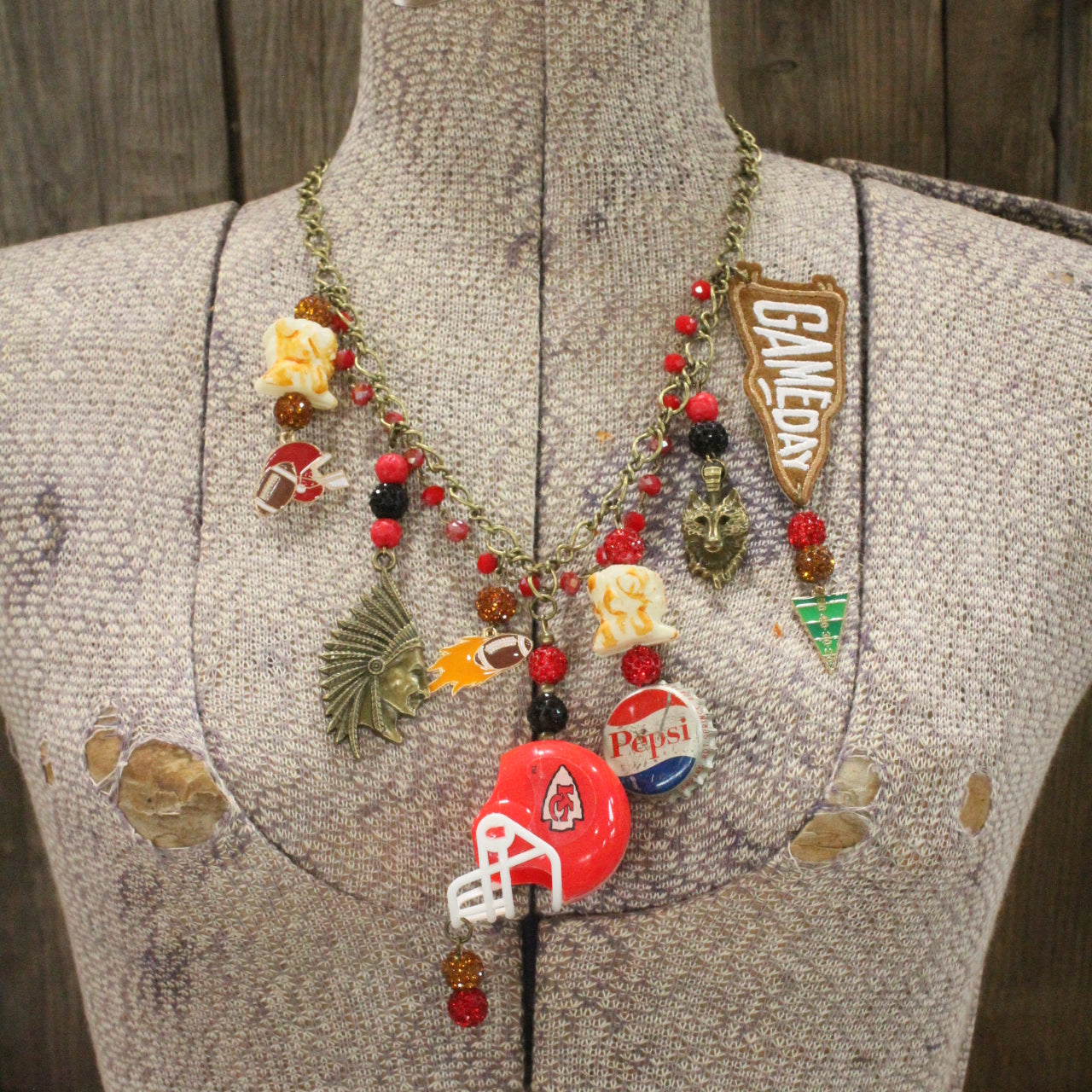 Gameday W/ the Kansas City Chiefs Charm'd Necklace