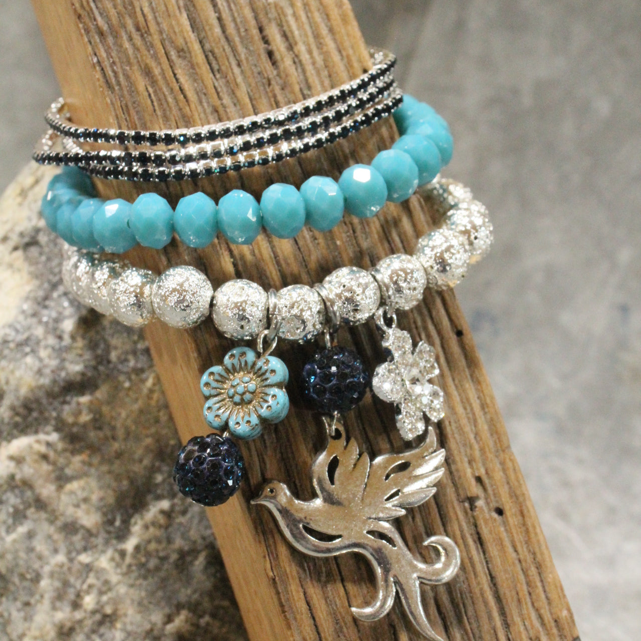 Gracefully Soaring Turquoise Bird Bracelet Set