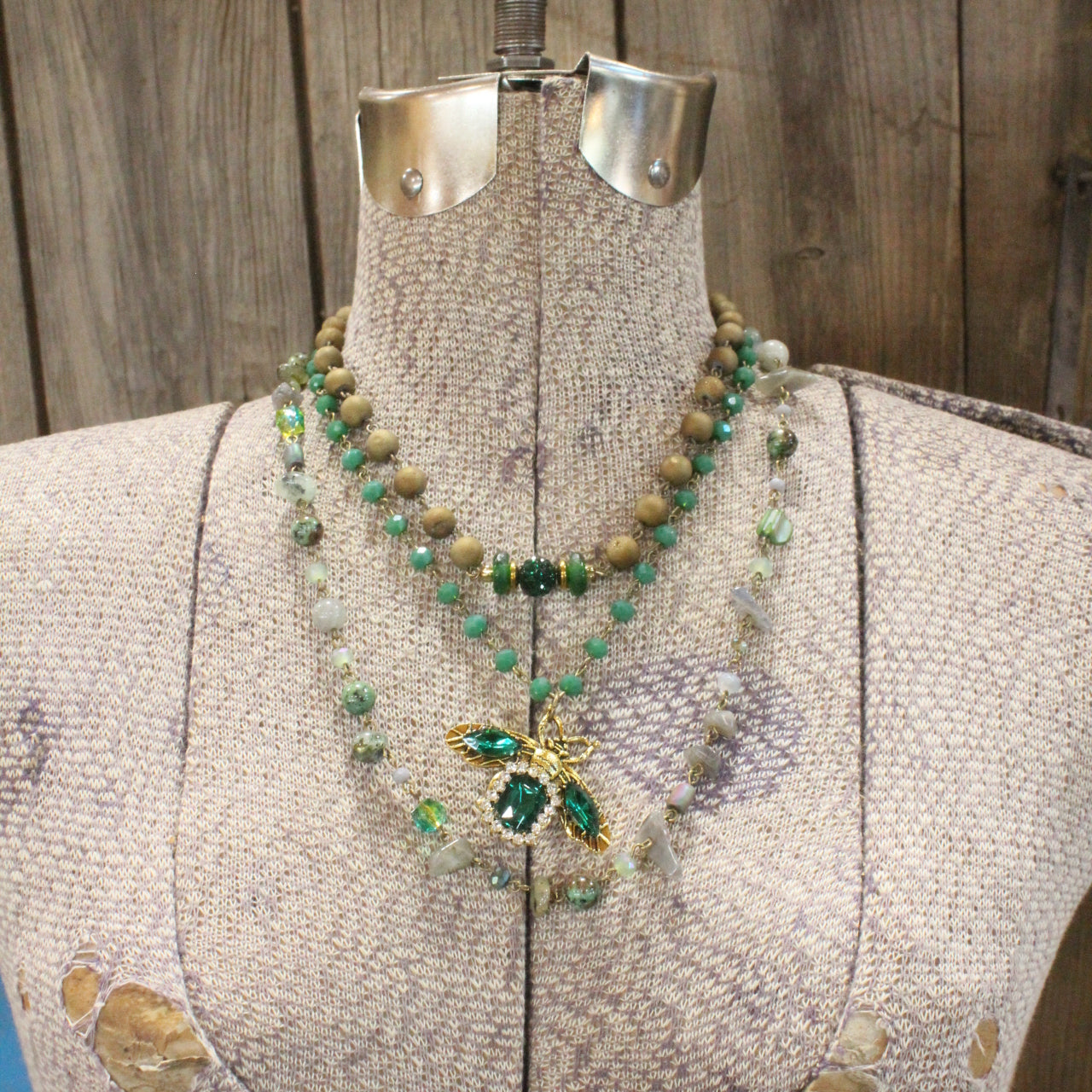 Buzzing Along Green Layered Necklace
