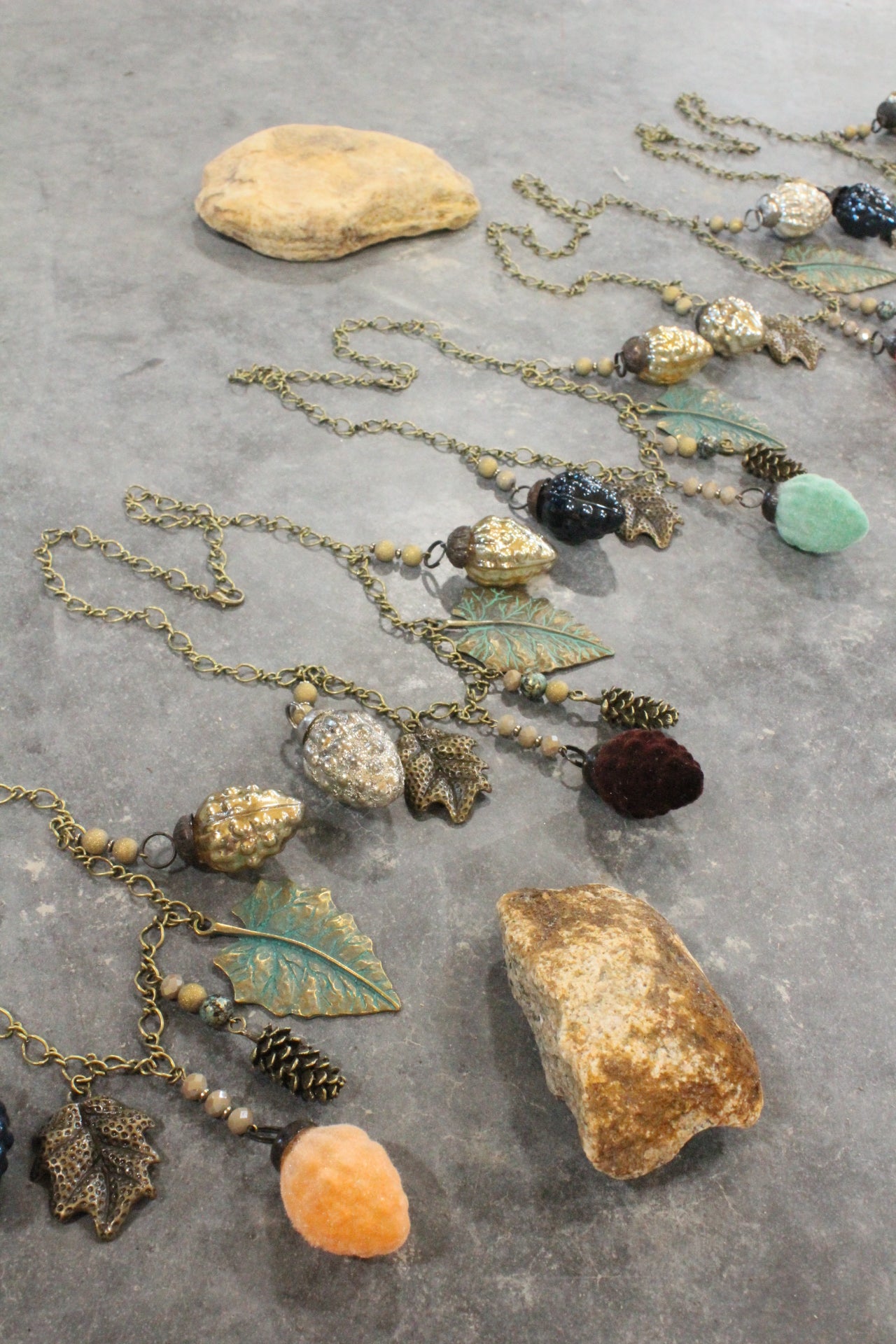 Flocked Together Pinecones & Leaves Charming Necklace