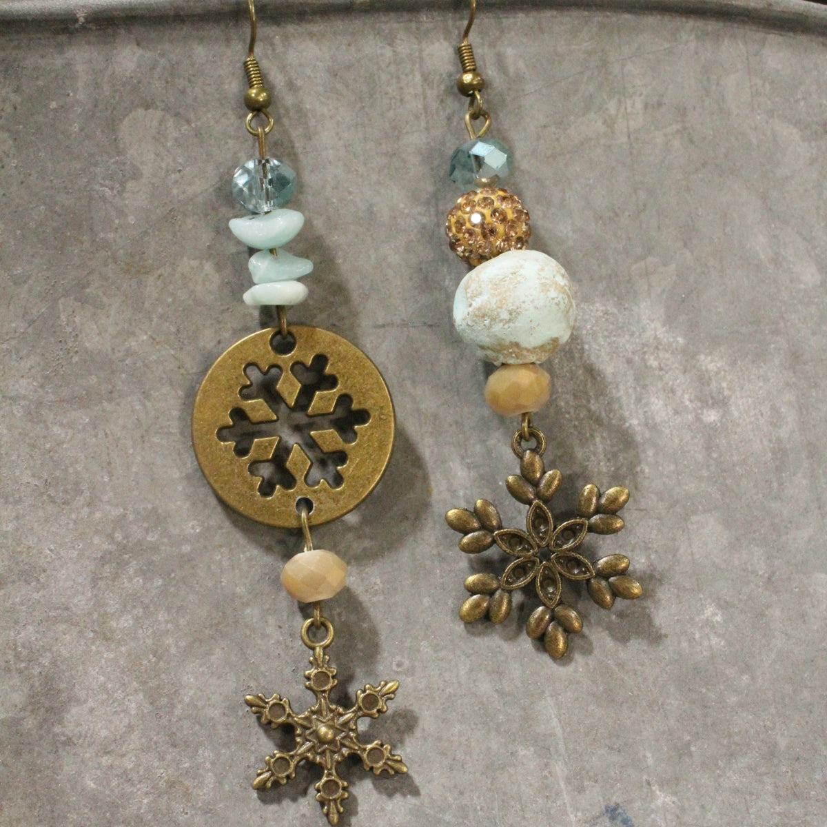 Winter Wonderland Dangle Drop Earrings