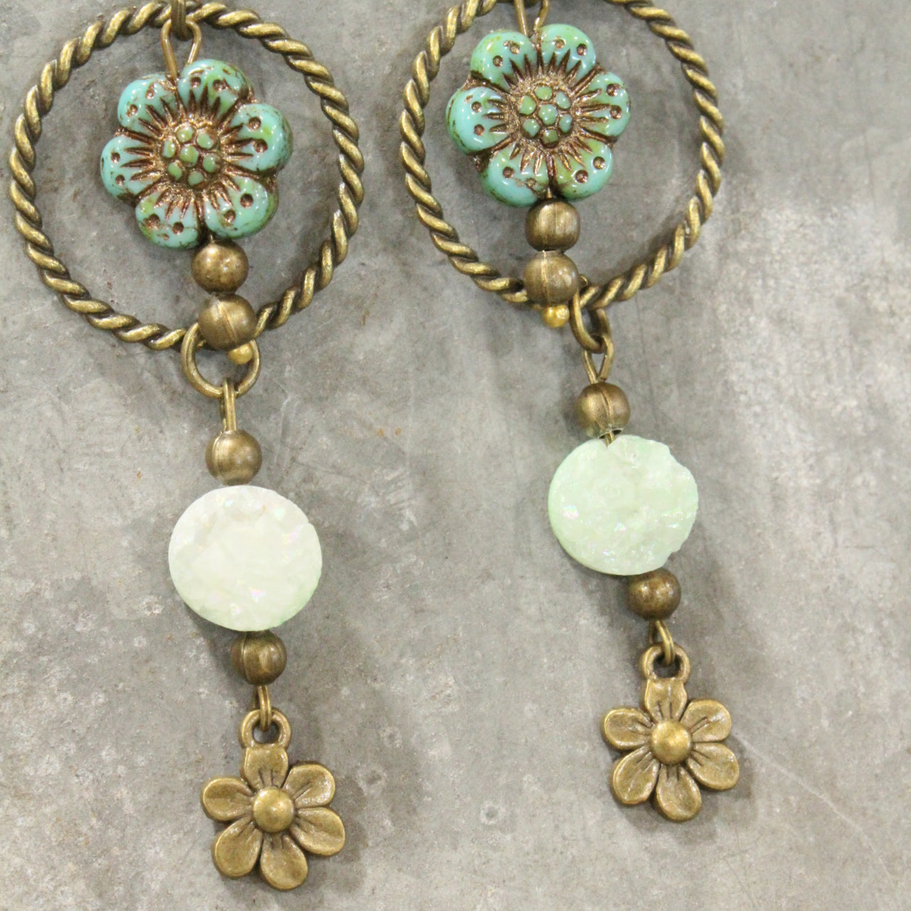 In Druzy Fashion Green Floral Czech Dangle Earrings