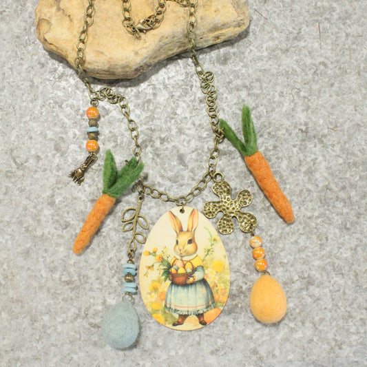 On The Hunt Charmed Necklace