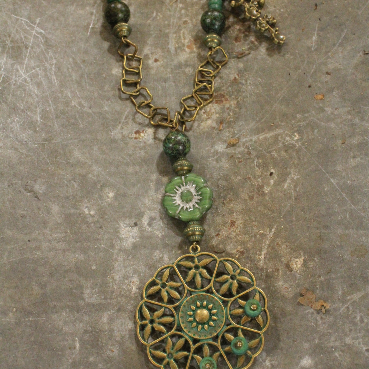 Vintage Green Flower Drop Czech Necklace