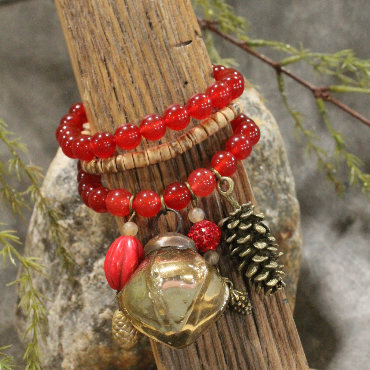 Lady Cardinal Charm'd Bracelet Set