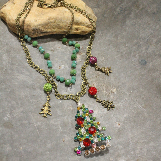 Lighting The Christmas Tree Layered Necklace