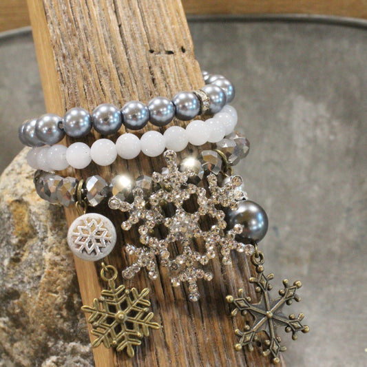 Snowflakes Falling Classy Bracelet Set