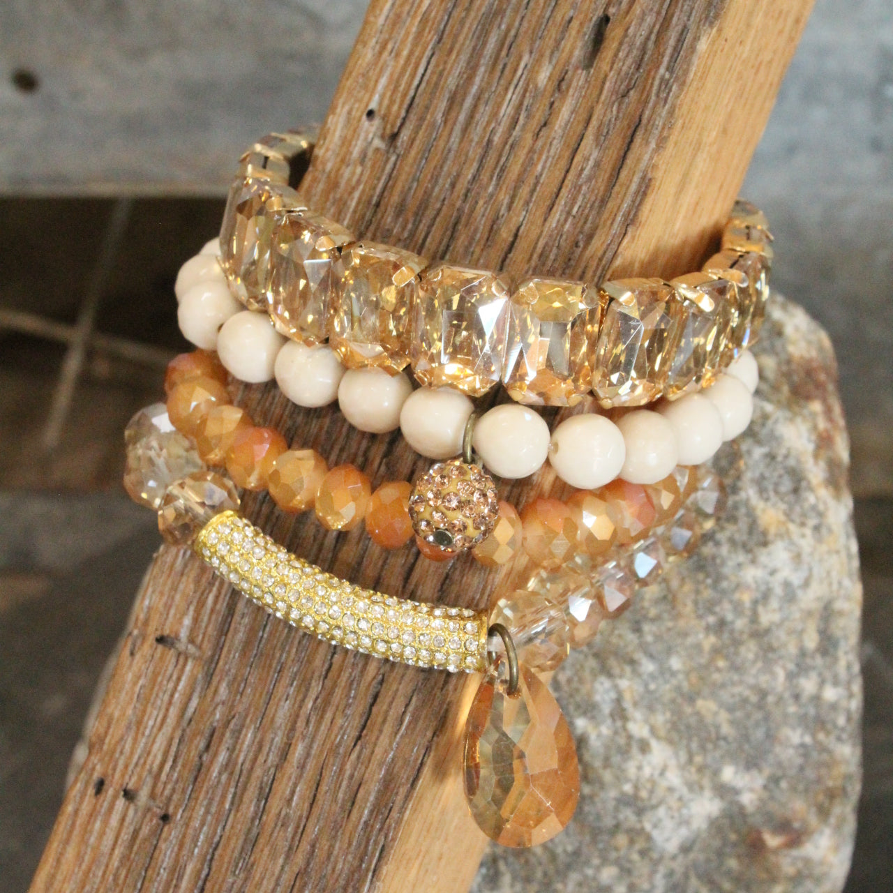 Rich & Golden Bracelet Set