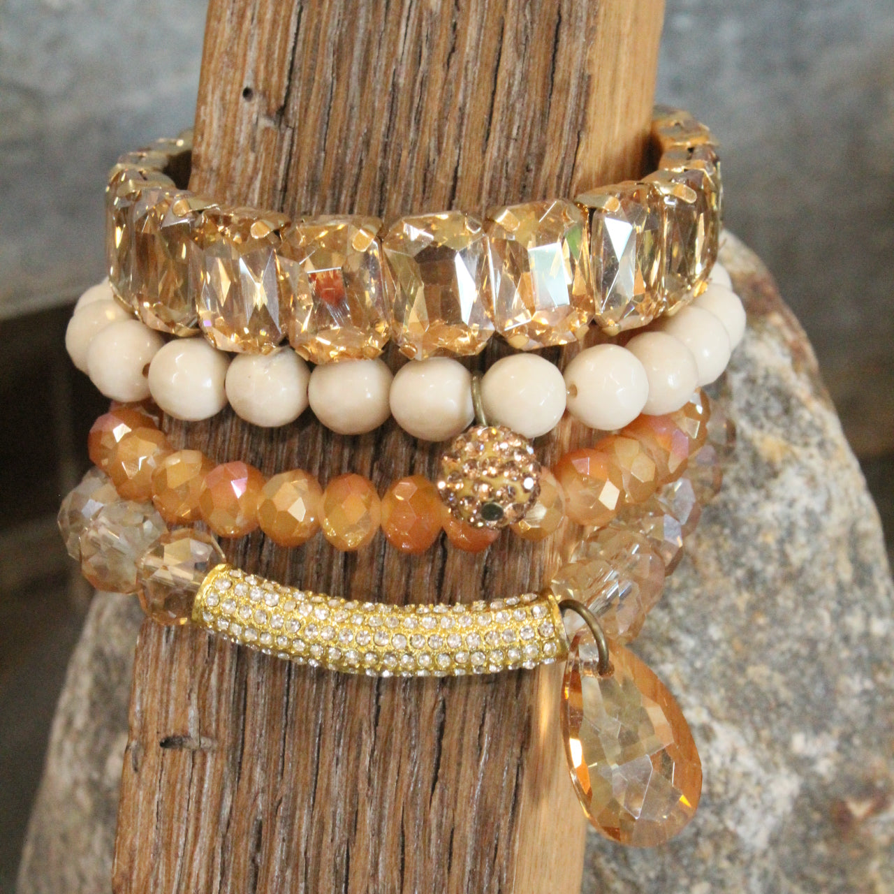 Rich & Golden Bracelet Set