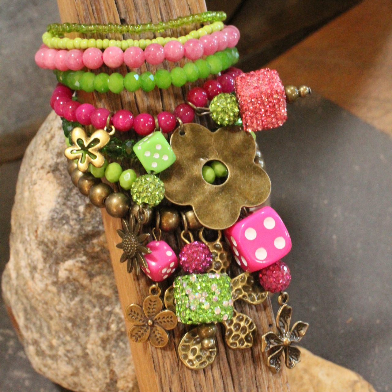 Color Explosion Pinky Flower Charm'd Bracelet Set