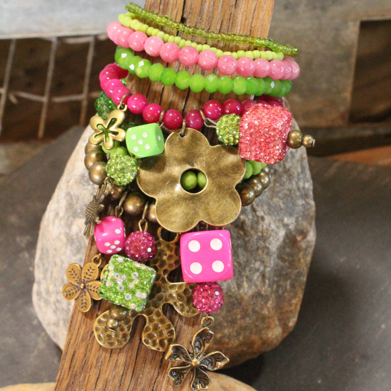 Color Explosion Pinky Flower Charm'd Bracelet Set