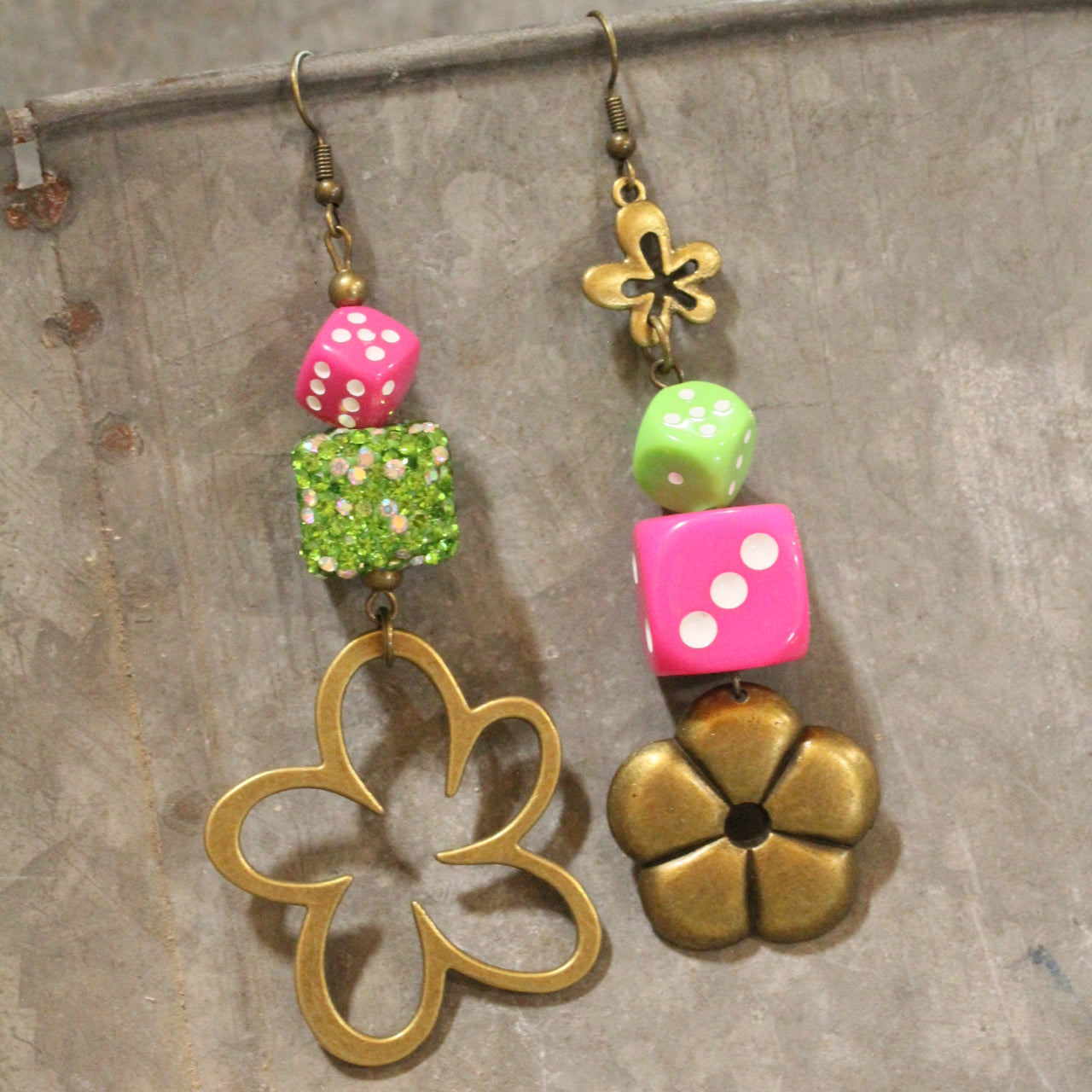 Color Explosion Pinky Flower Dangle Earrings