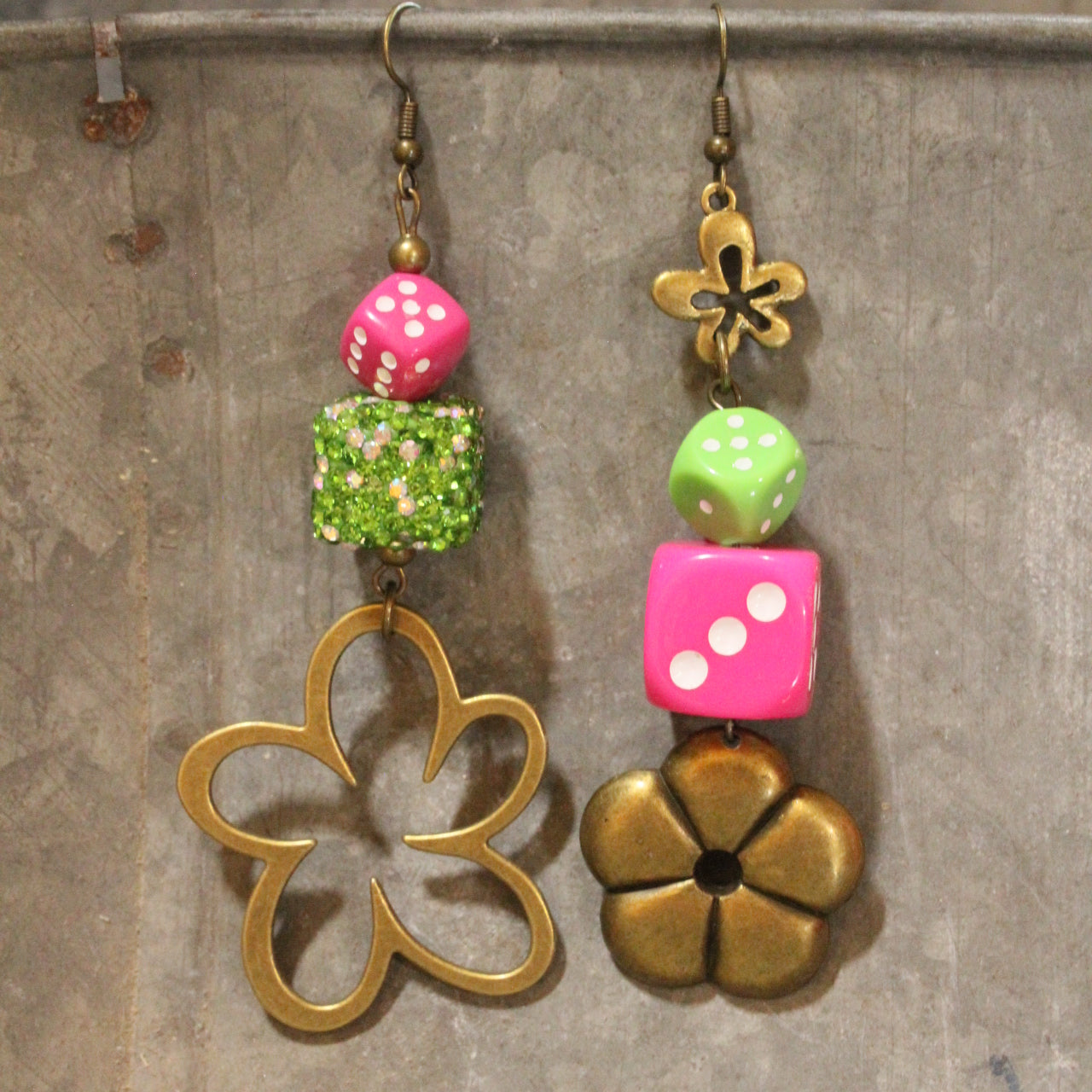 Color Explosion Pinky Flower Dangle Earrings