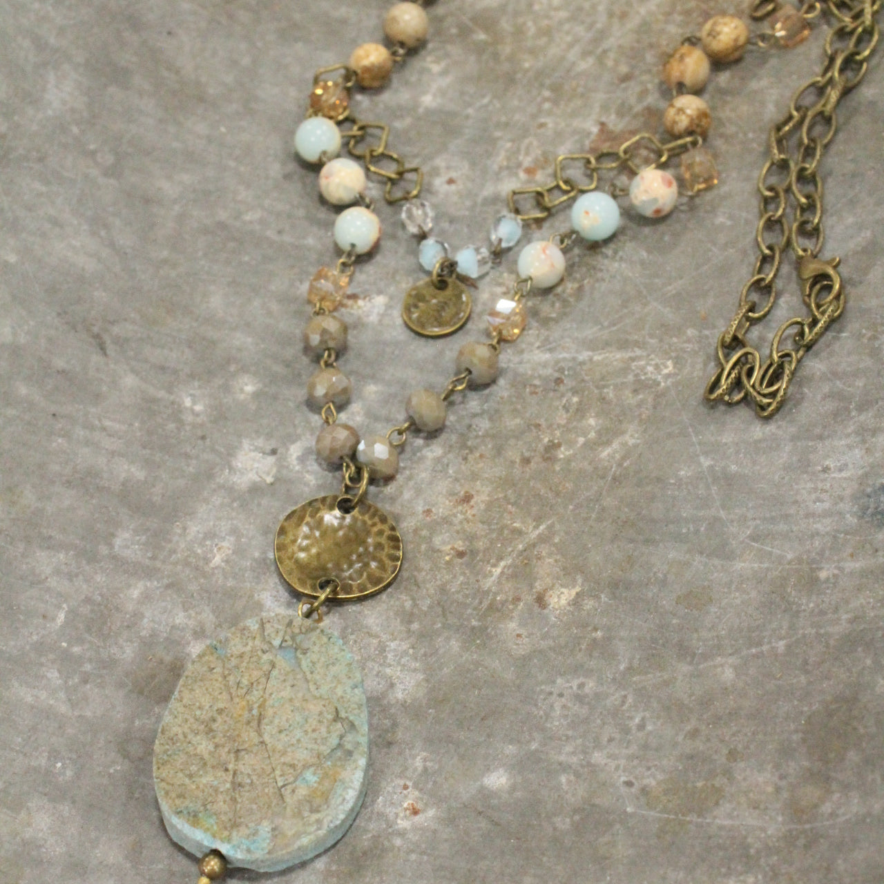 Natural Agate Quartz Druzy Stone & Crystal Necklace