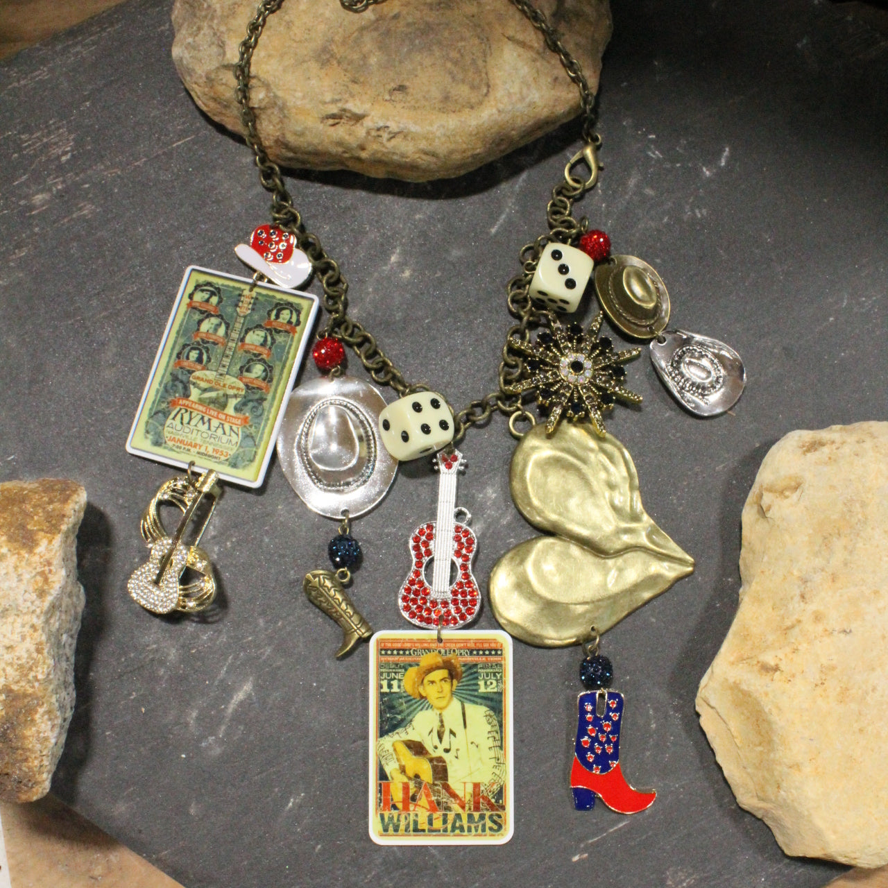 Hank A Chart Topper Necklace Set