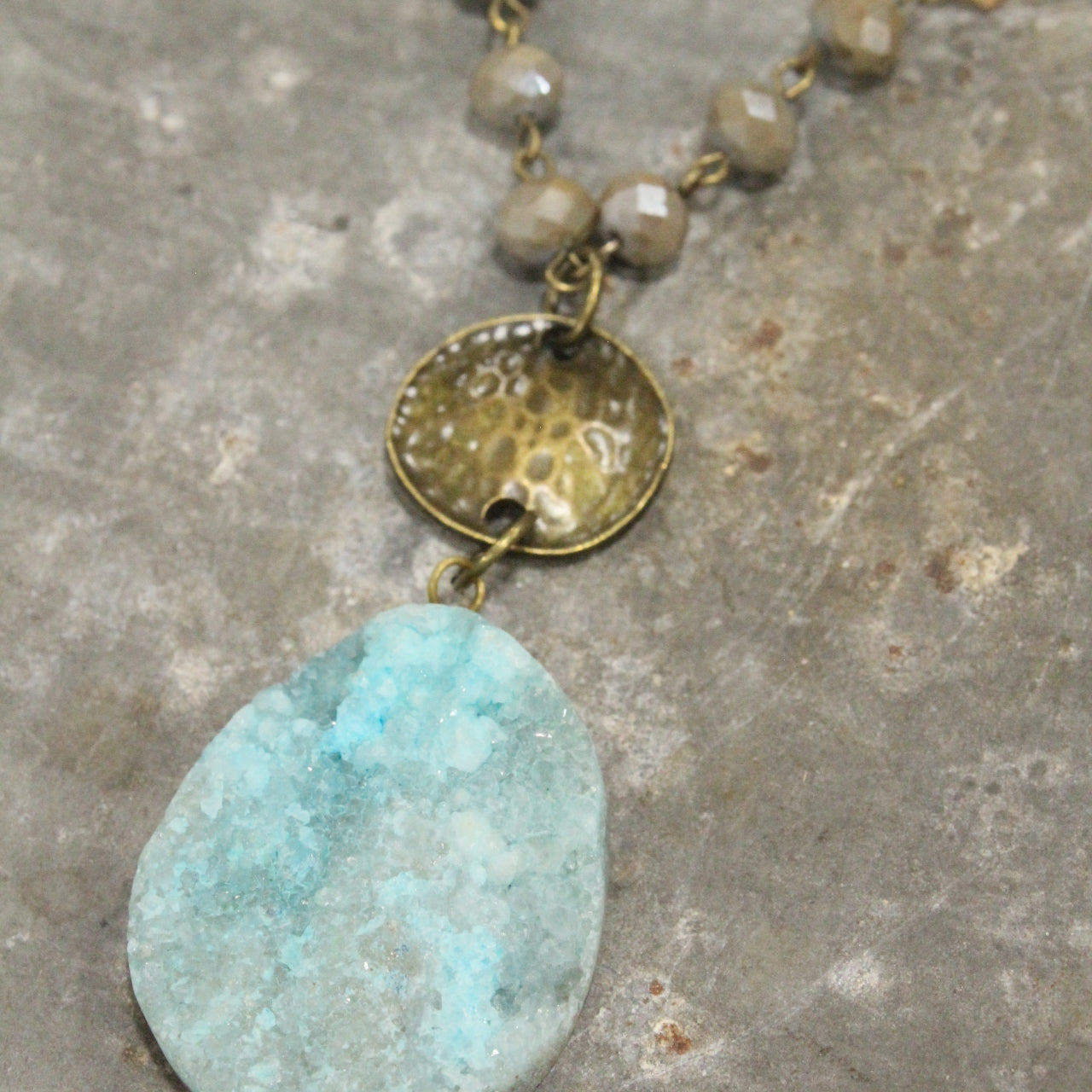 Natural Agate Quartz Druzy Stone & Crystal Necklace