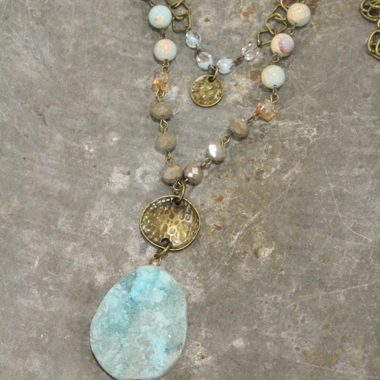 Natural Agate Quartz Druzy Stone & Crystal Necklace