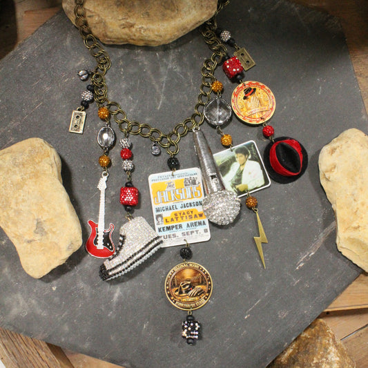 Just Beat It Necklace Set