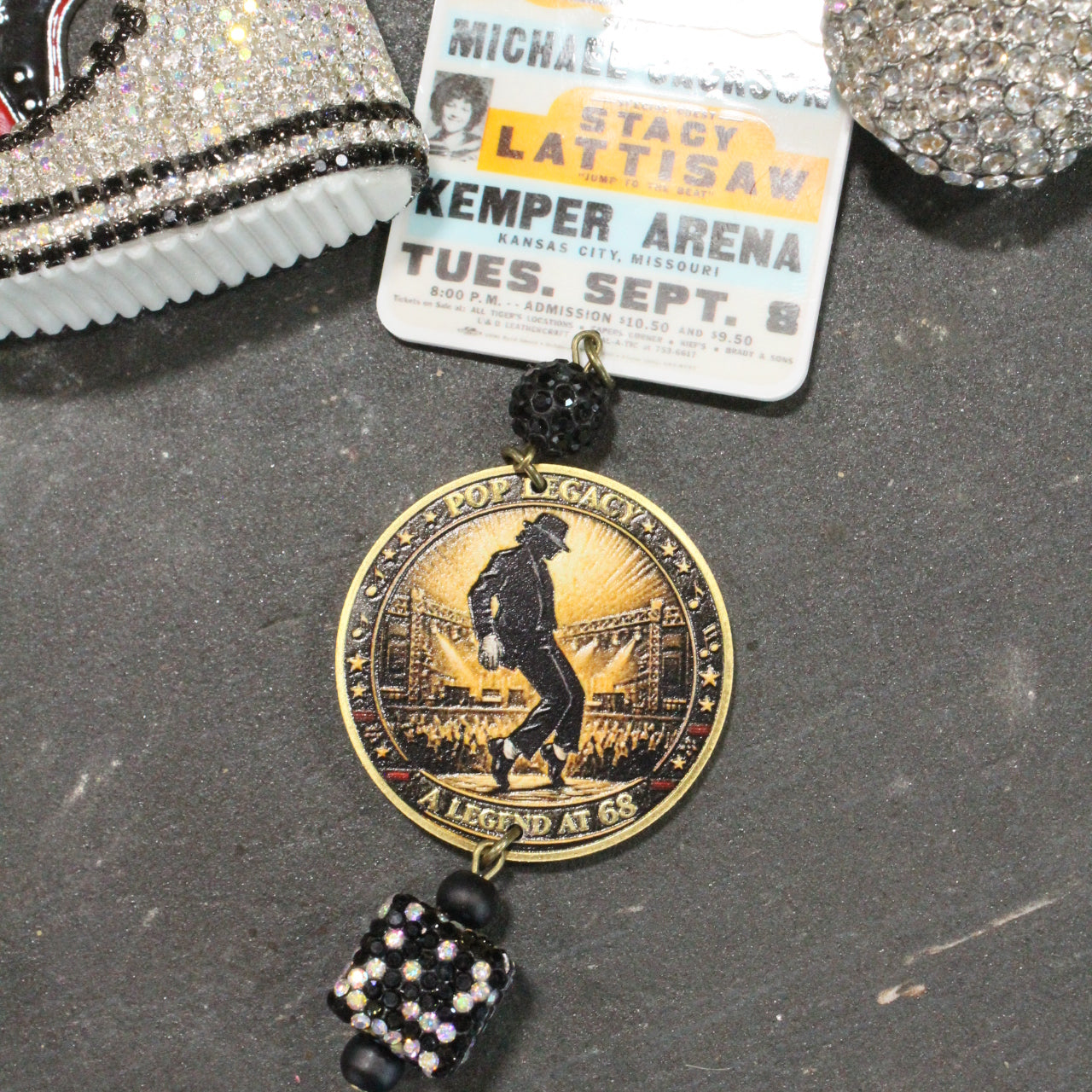 Just Beat It Necklace Set