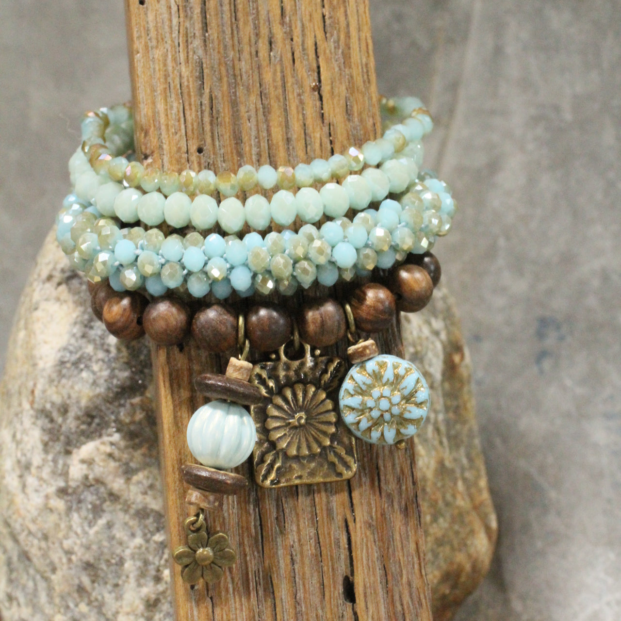 Hammered Wildflower & Czech Layered Pendant Drop Stretch Bracelet Set