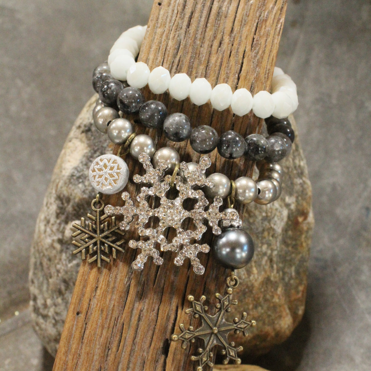 Snowflakes Falling Classy Bracelet Set