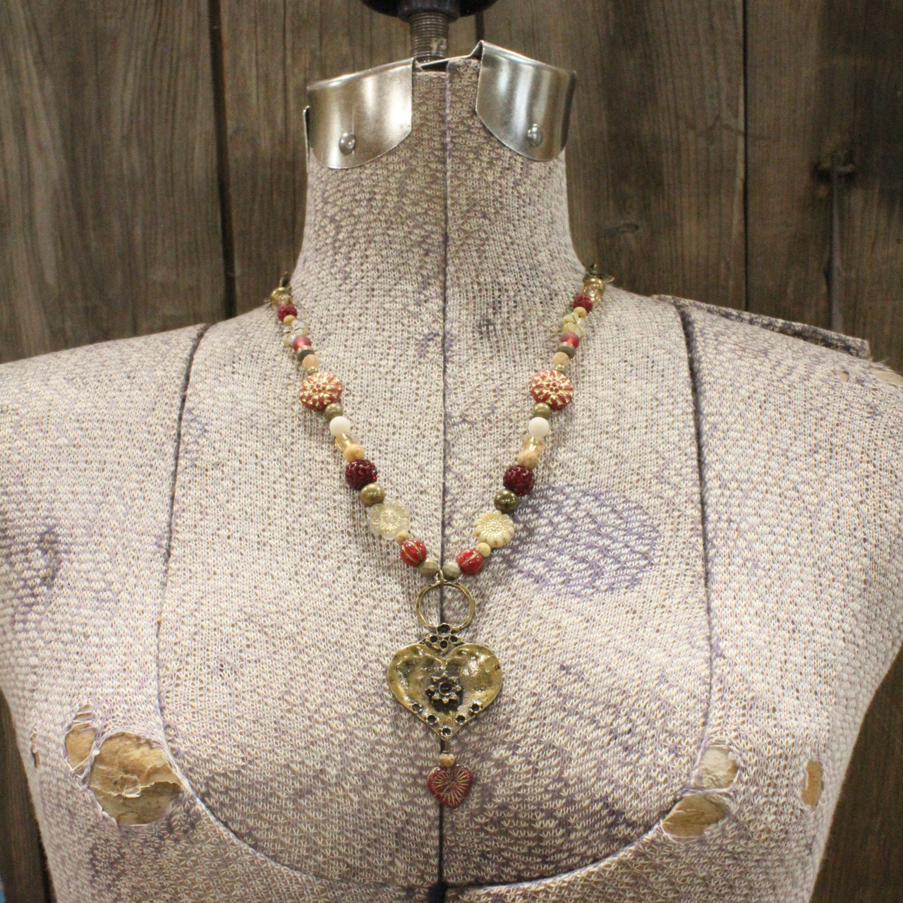 Heart Throb Czech Stone Necklace