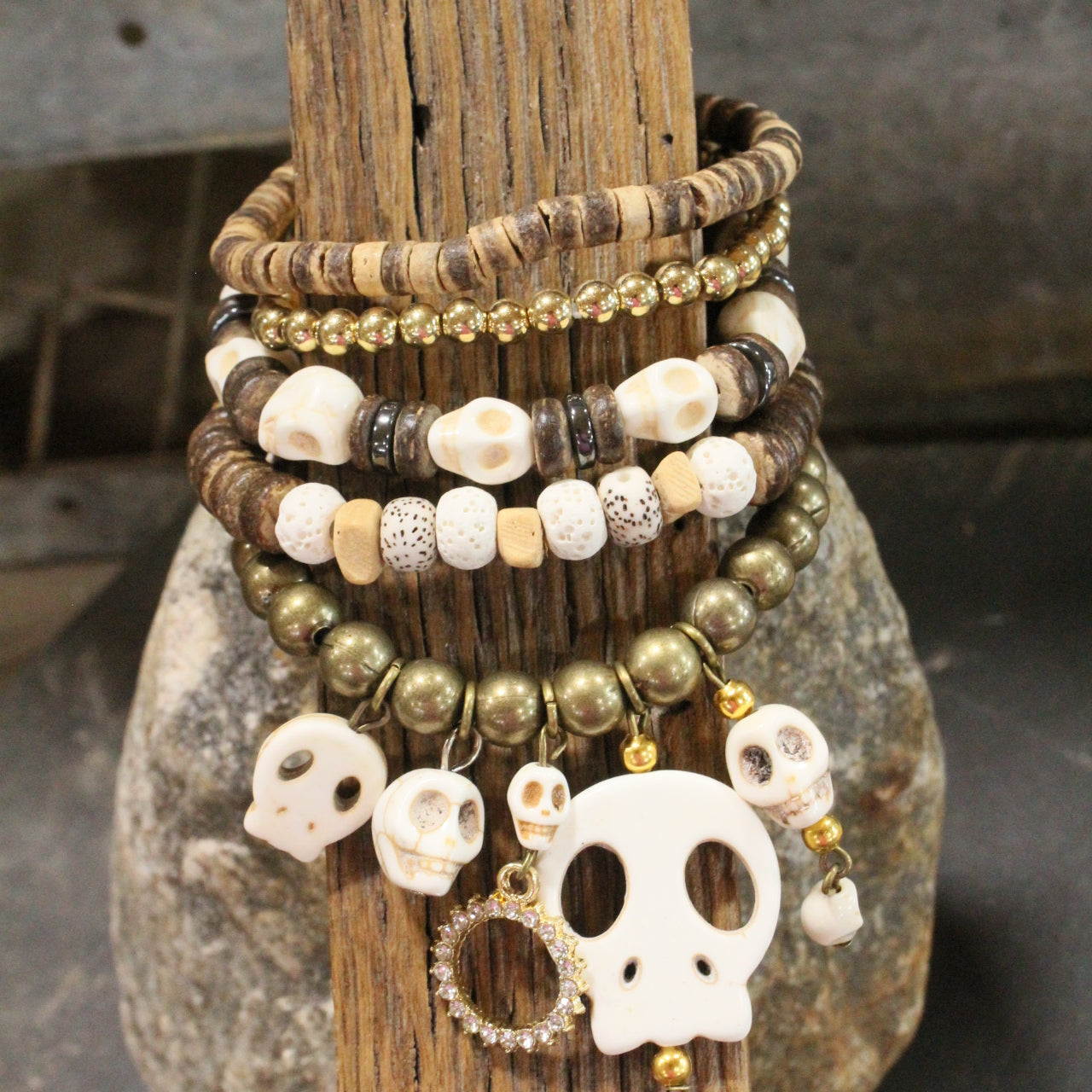Down Under Skull Charm'd Bracelet Set