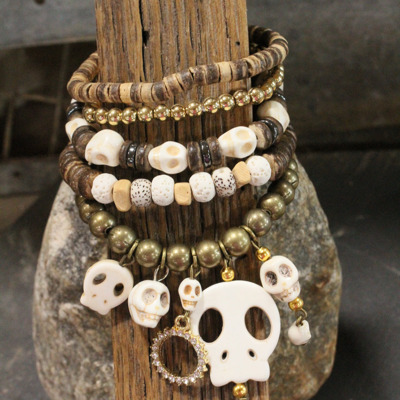 Down Under Skull Charm'd Bracelet Set