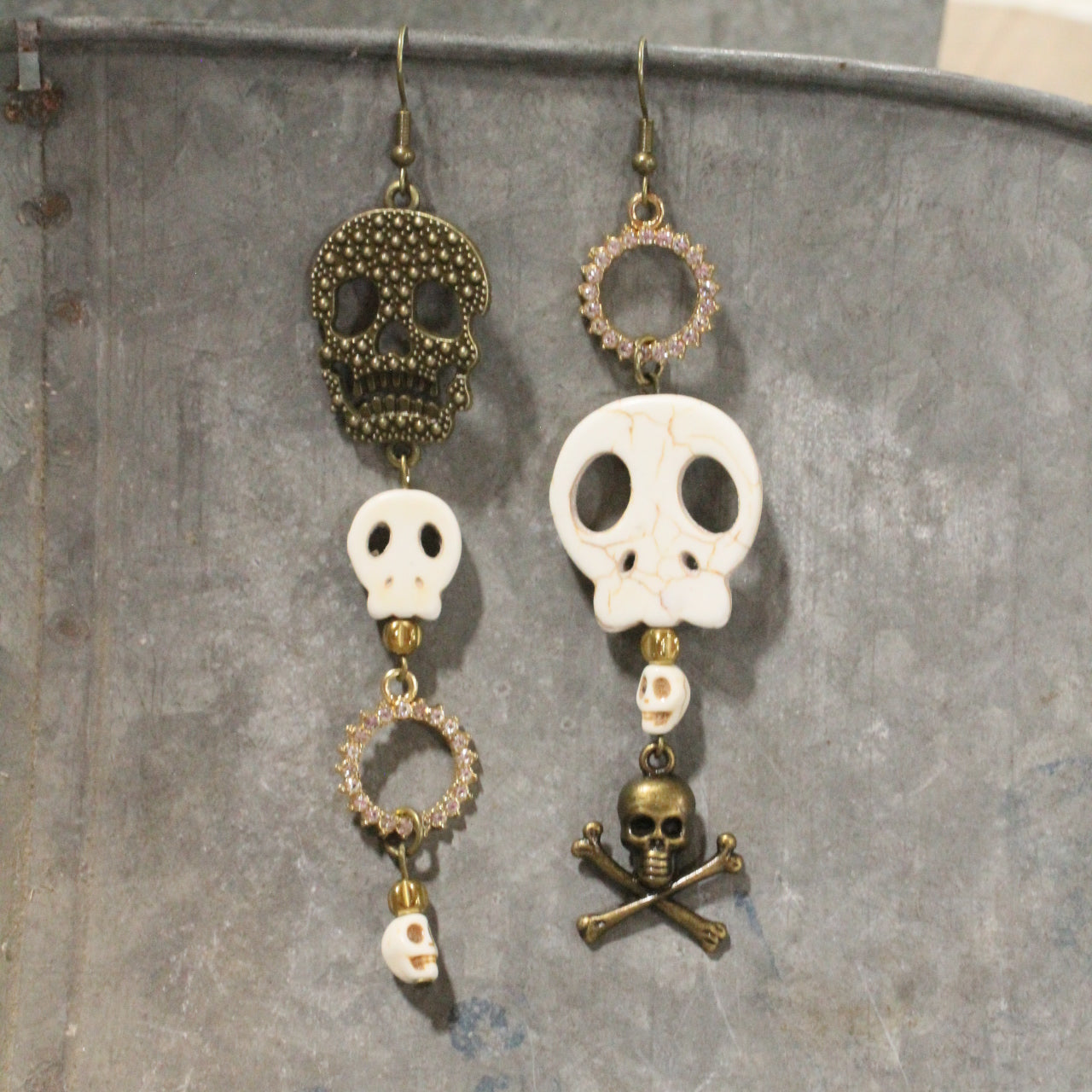 Down Under Skull Dangle Earrings