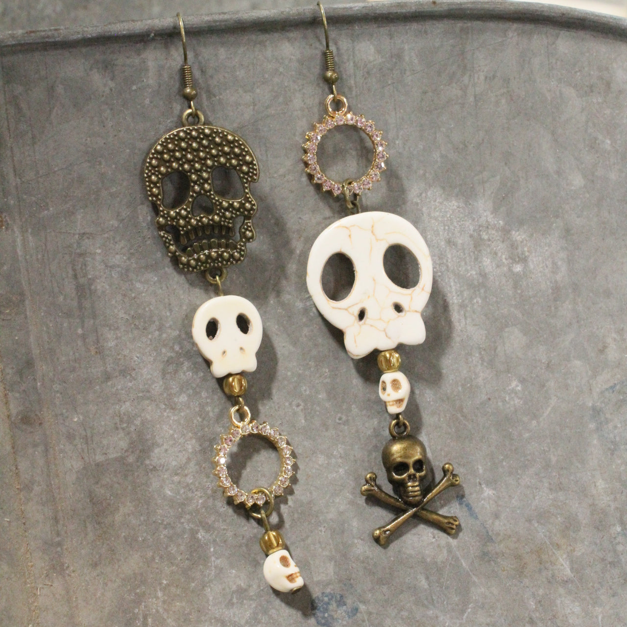 Down Under Skull Dangle Earrings