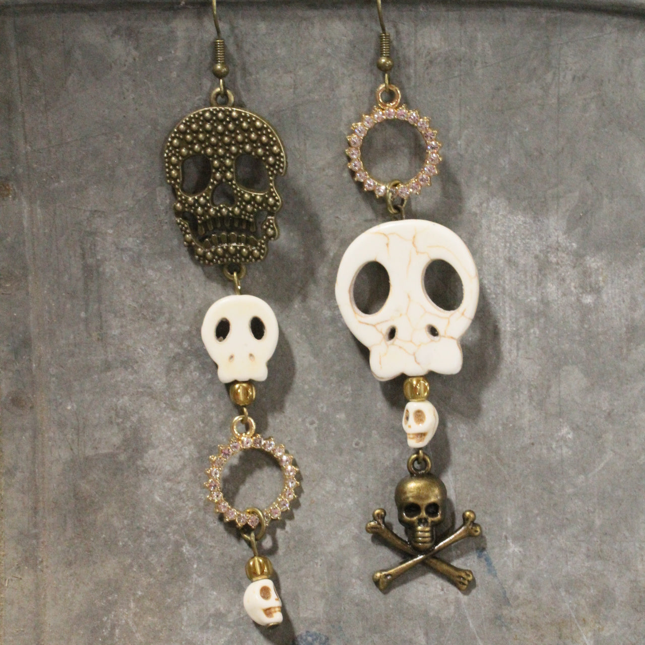 Down Under Skull Dangle Earrings