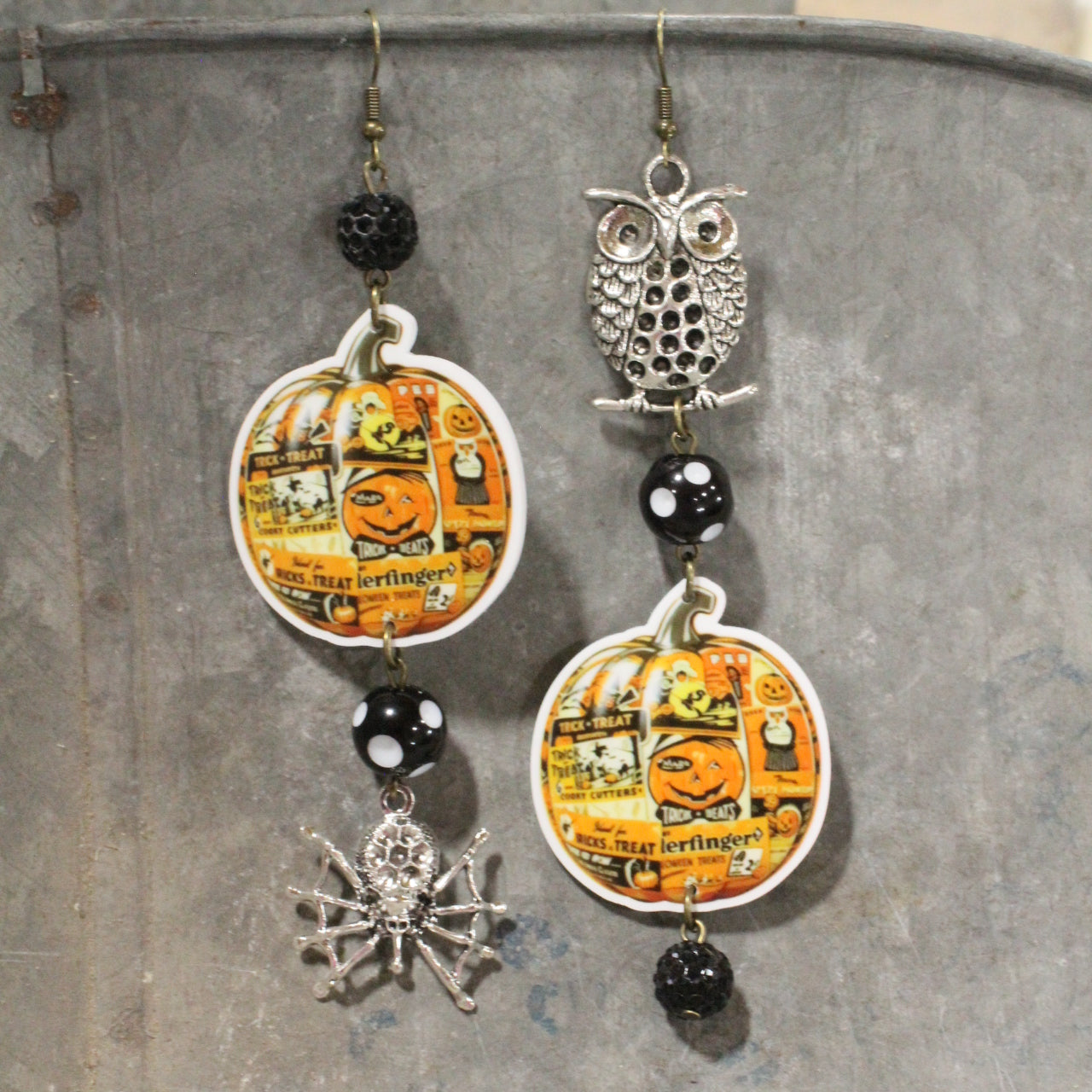 Nostalgic Memories Dangle Earrings