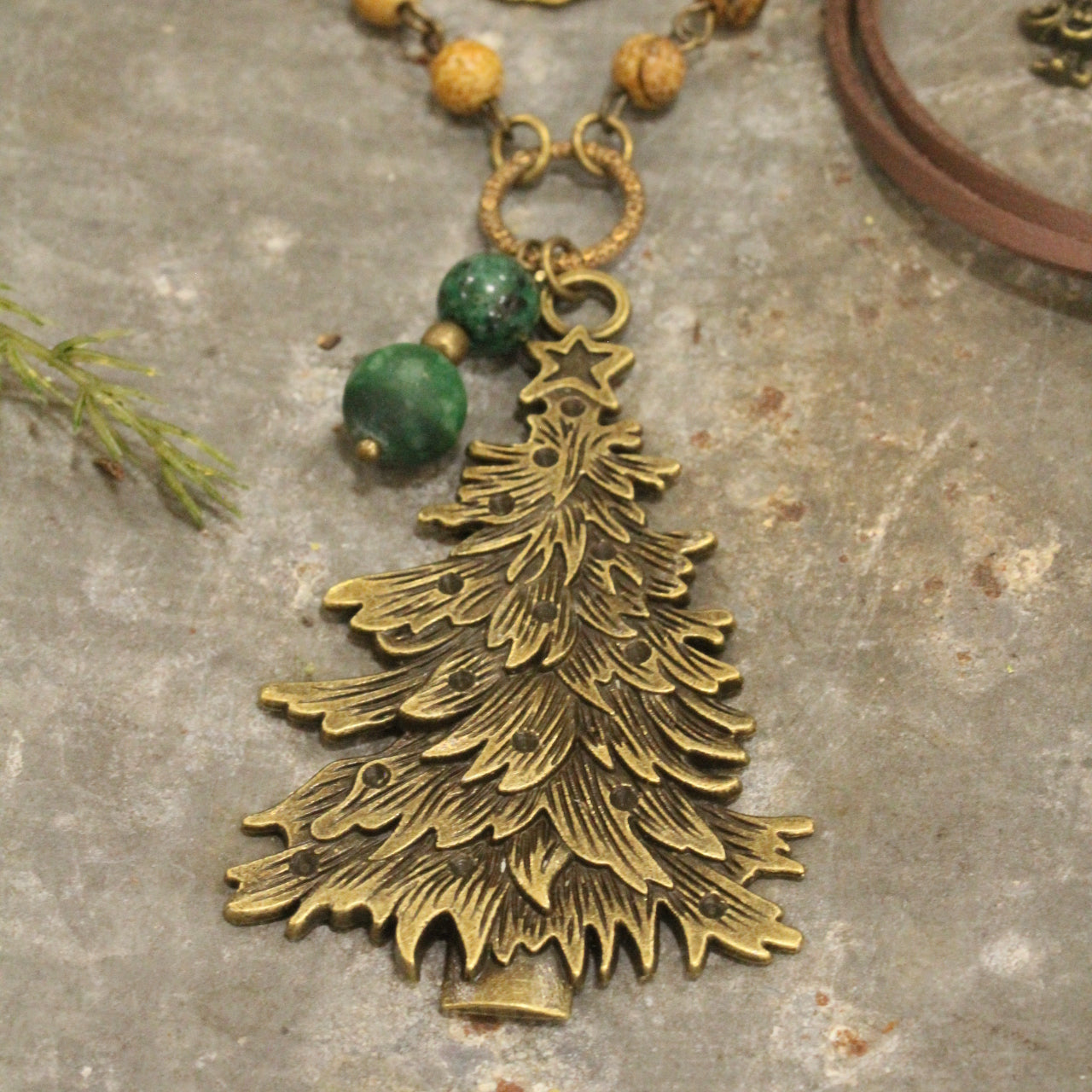 Evergreen Tree W/Leather & Jasper Beads Layered Pendant Necklace Set