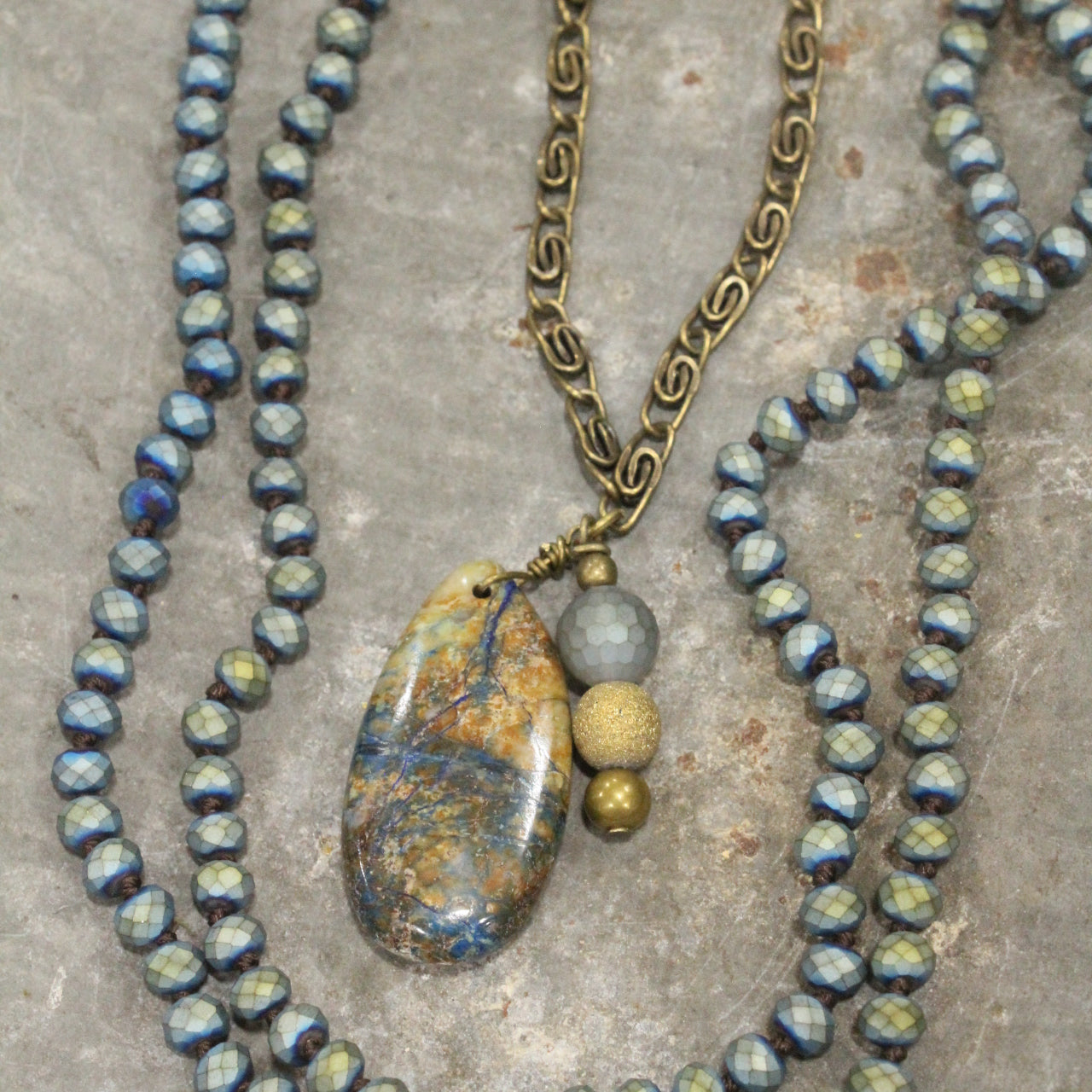 Vintage Matte Chain & Beaded Necklace Set With Patina Leaves & Stone Pendant