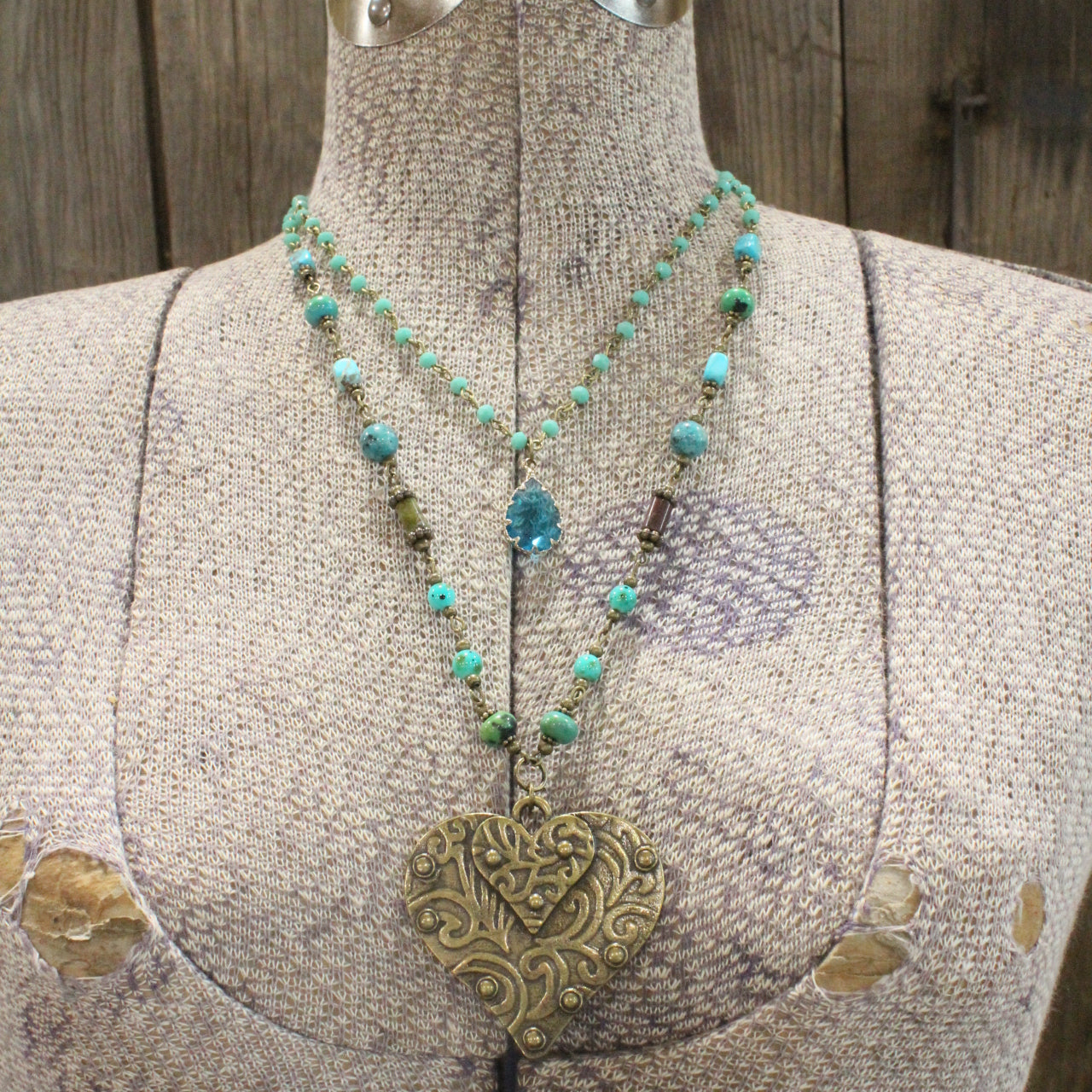 Green With Envy Short Heart Layered Necklace