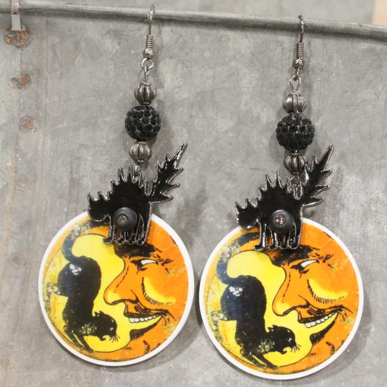 Cat On The Prowl Dangle Earrings