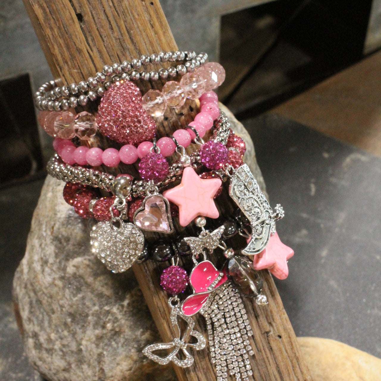 Dollywood Here We Come Charm'd Bracelet Set