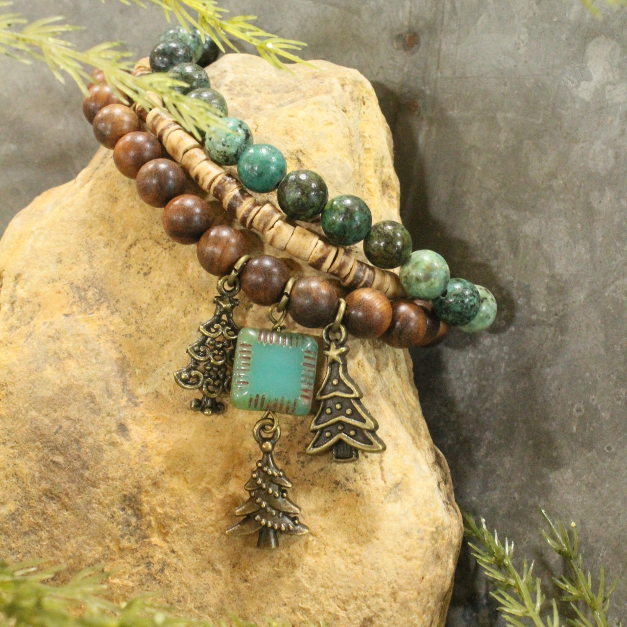 Czech Stone & In The Evergreens Stretch Bracelet Set