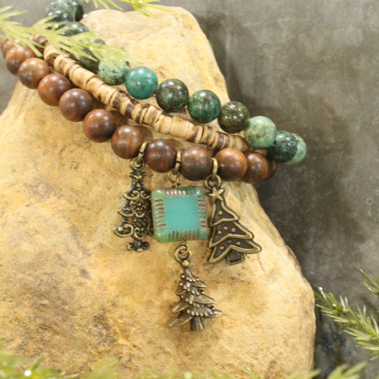 Czech Stone & In The Evergreens Stretch Bracelet Set