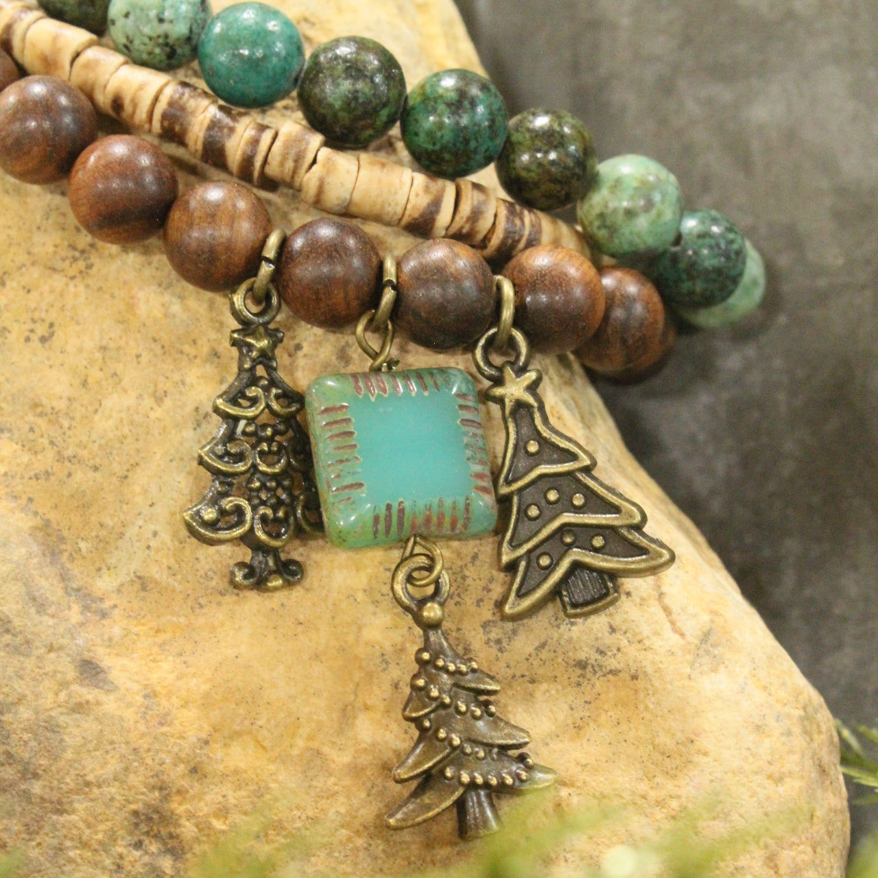 Czech Stone & In The Evergreens Stretch Bracelet Set