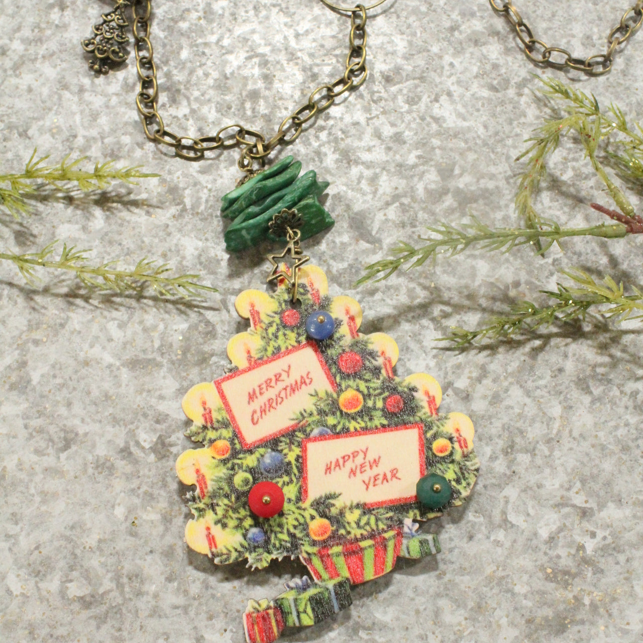 Oh Christmas Tree Vintage Pendant Necklace