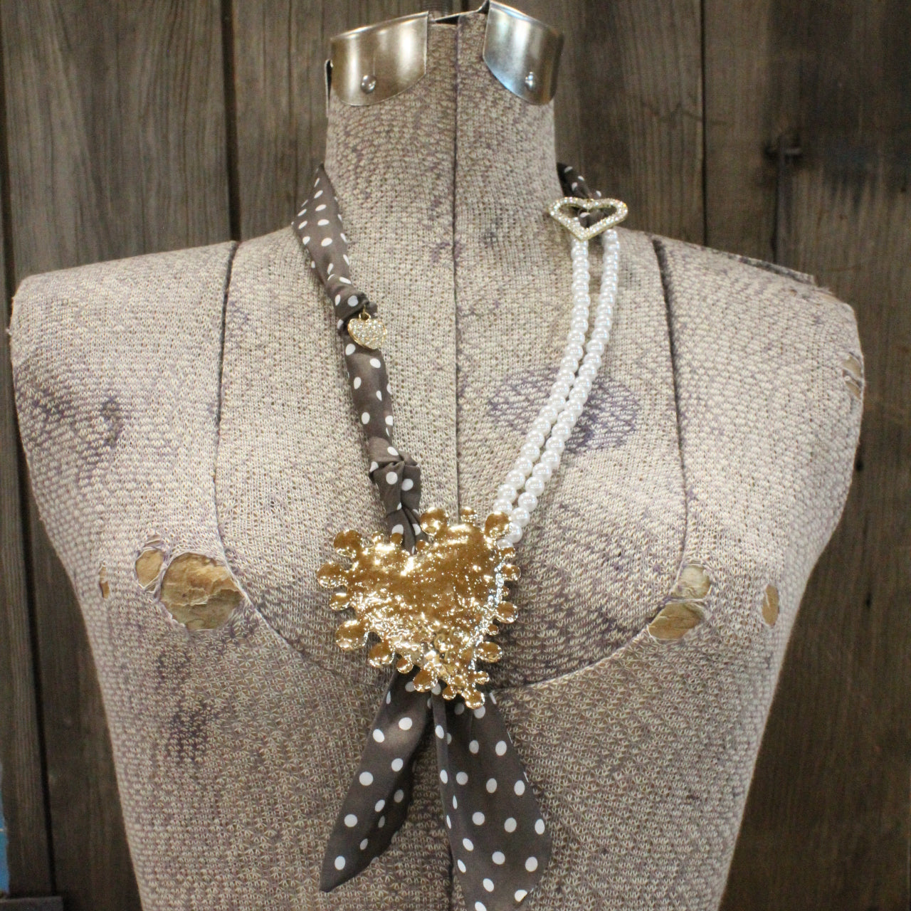 Pretty Woman Heart Throb Scarf Necklace