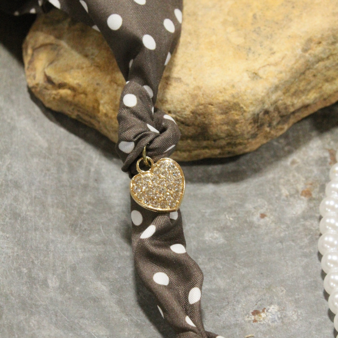 Pretty Woman Heart Throb Scarf Necklace